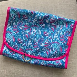 NWT Lilly Pulitzer for Target hanging valet case